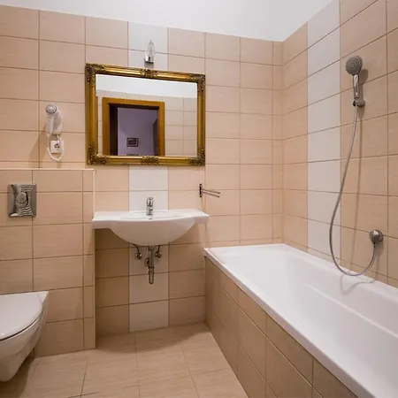 Gasthuis Paplak Vendeghaz Ibafa